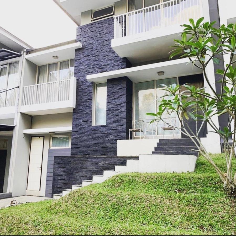 Imah Dago Villa - Budget Staycation Villa In 万隆 外观 照片